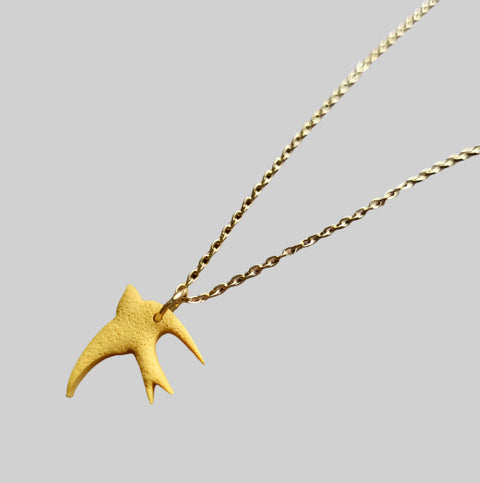 Swallow-shaped necklace