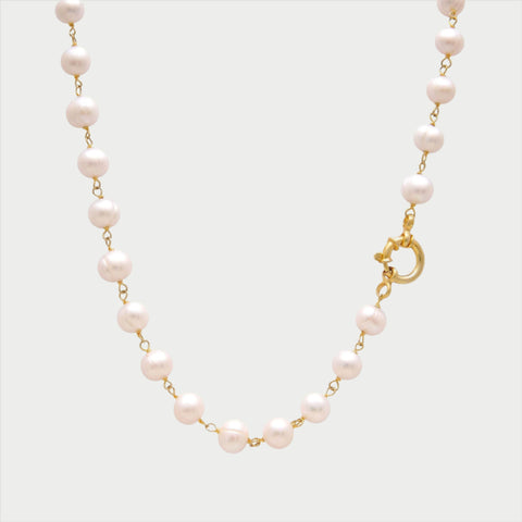 Collar con perlas