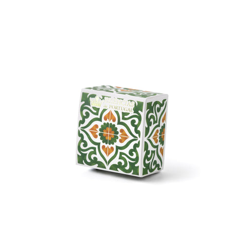 150GR SOAP WITH ENGRAVED TILE PATTERN