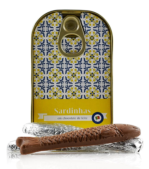 Lata com sardinhas de chocolate