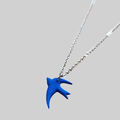 Swallow-shaped necklace