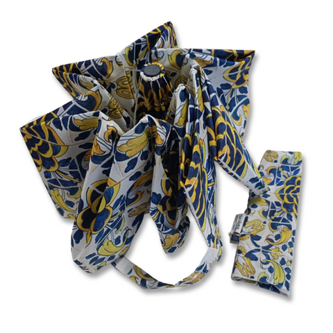 17th Century Portuguese Tiles Camellia Umbrella