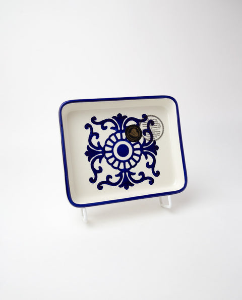 Ceramic dish