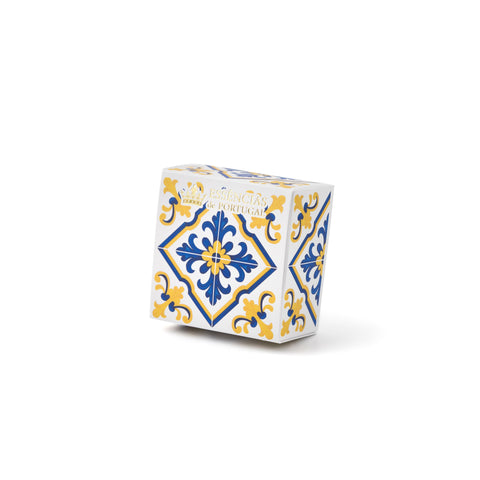 150GR SOAP WITH ENGRAVED TILE PATTERN