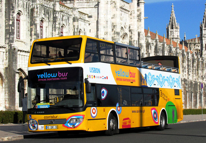 Yellow Bus - Belém Bus Tour
