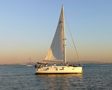 Lisbon Sunset Boat Tour - Palmayachts