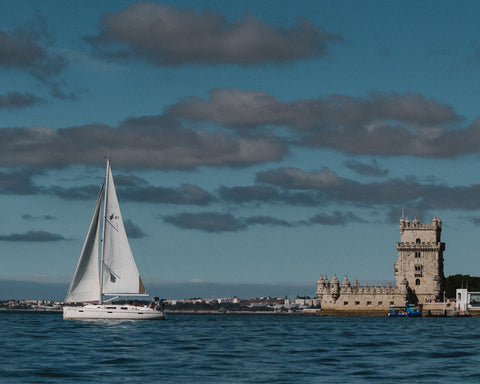 Lisbon Boat Tours - Palmayachts