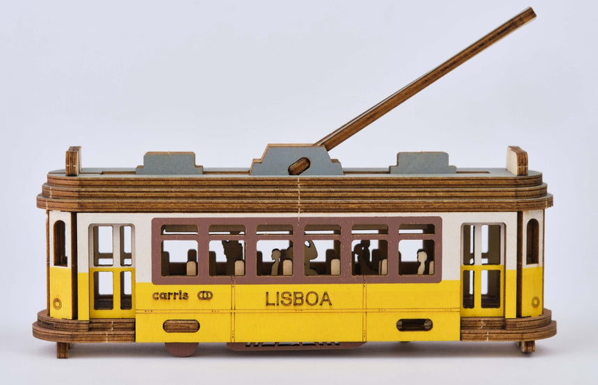 Eléctrico de Lisboa 3D Enigma Magnético de Madeira 
